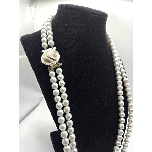Vintage marked Japan silver fuax pearls double strand 24 inches - Picture 4 of 8